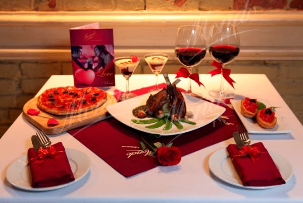 tổ chức sinh nhật cho bạn trai như thế nào