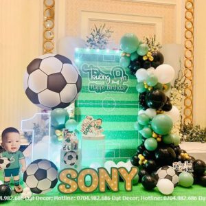 Trang trí sinh nhật theo chủ đề bóng đá