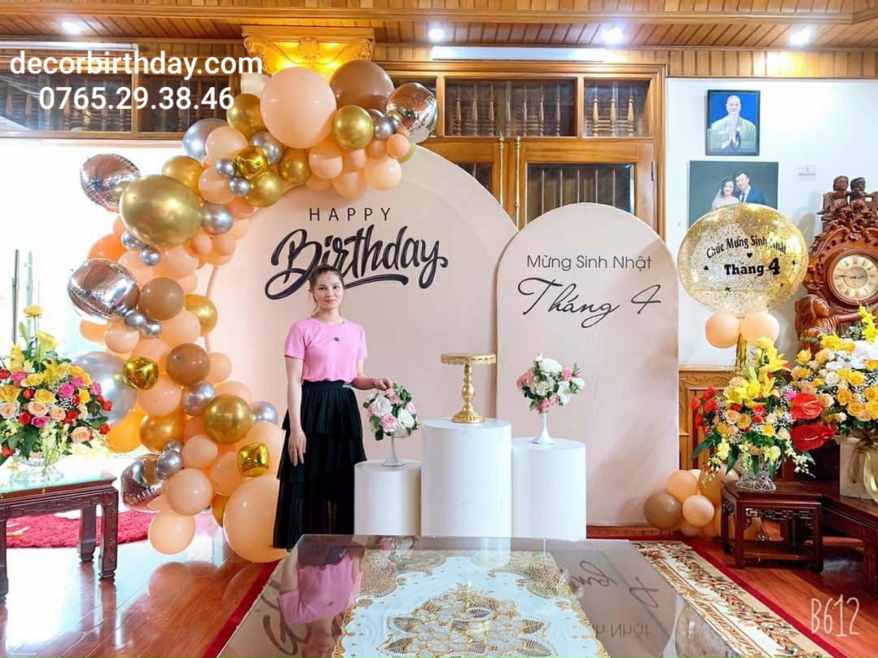 Trang trí sinh nhật cho bé: Bạn đang muốn tạo ra bữa tiệc sinh nhật thật đặc biệt cho con yêu của mình? Hãy cùng chiêm ngưỡng những hình ảnh trang trí sinh nhật cho bé vô cùng dễ thương và đầy màu sắc để tìm ra ý tưởng hoàn hảo cho buổi tiệc của bạn!