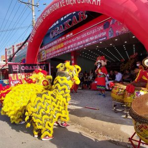 múa lân khai trương