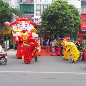 thuê đội múa lân