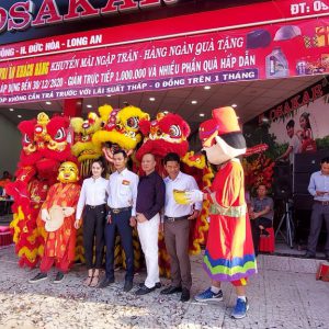 thuê múa lân