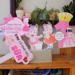 Chibi em bé dễ thương