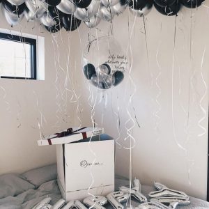 Hộp quà sinh nhật bất ngờ