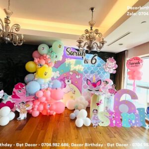 Thiết kế backdrop sinh nhật chủ đề unicorn