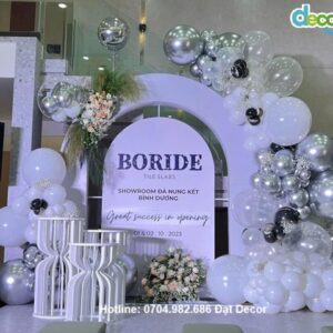 Trang trí backdrop bong bóng hoa tươi đẹp