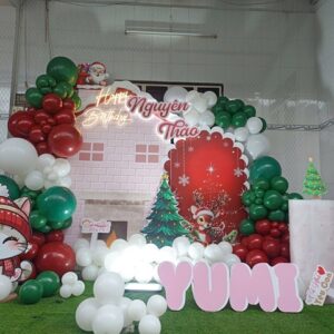 concept noel kết hợp sinh nhật tại nhà