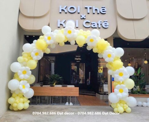 cổng bong bóng sự kiện khai trương đông khách checkin