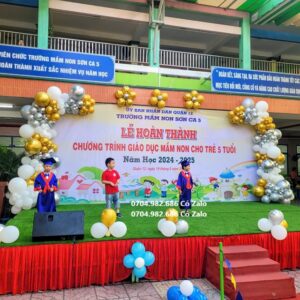 trang trí lễ tổng kết